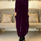 New slimming long dress with round neck.