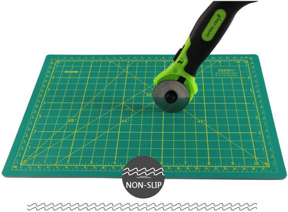 Extra thick and durable A5 cutting mat, made of PVC. The self-healing surface conceals cut marks, extending the product's lifespan.