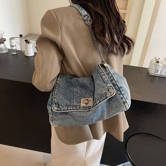 📢 LIMITED TIME 50% OFF! ⏰ Retro Large Capacity Chain Strap Shoulder Bag – Vintage Denim Design with Spacious Main Compartment 👜